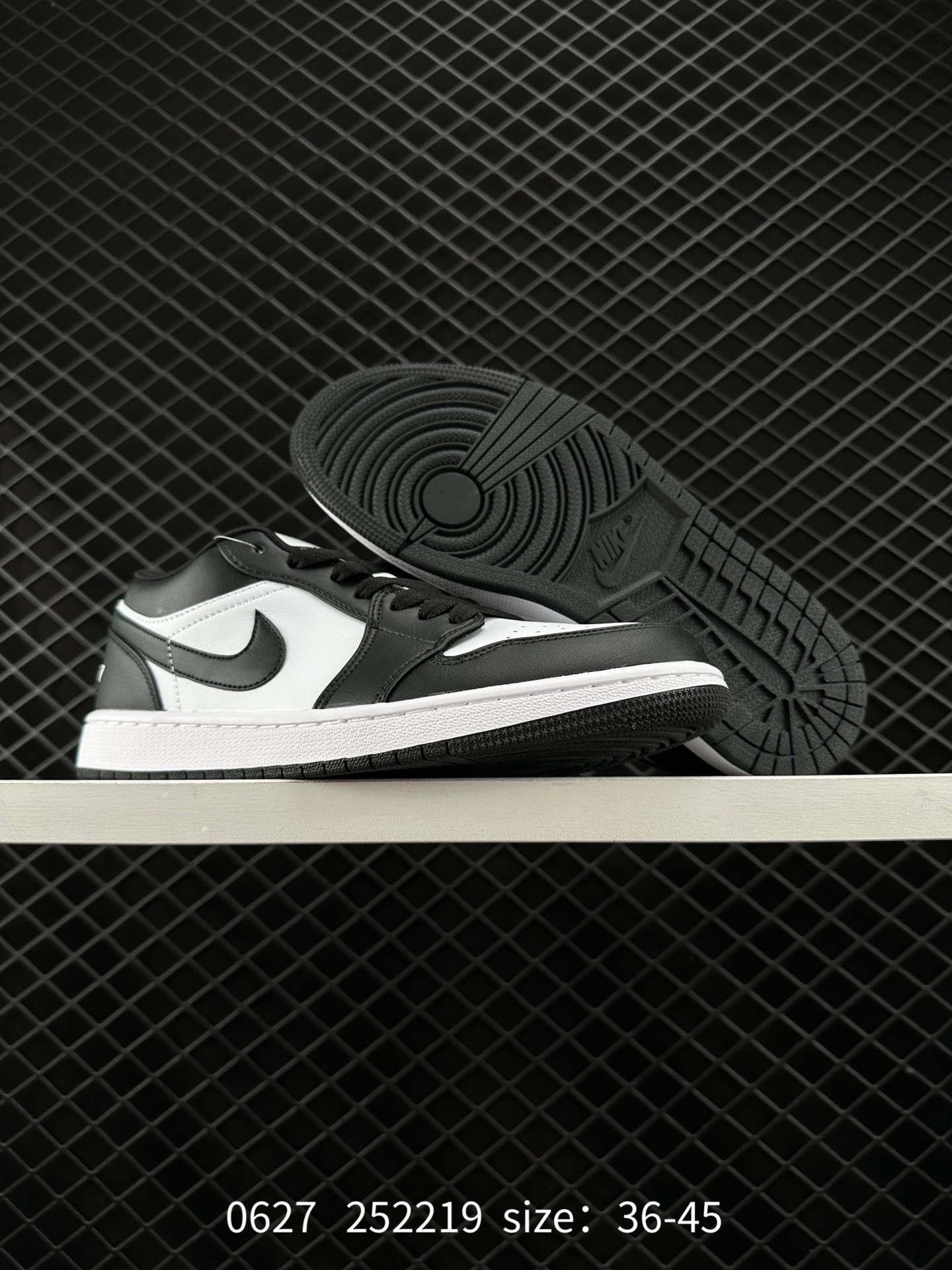 Air Jordan 1 Low AJ1